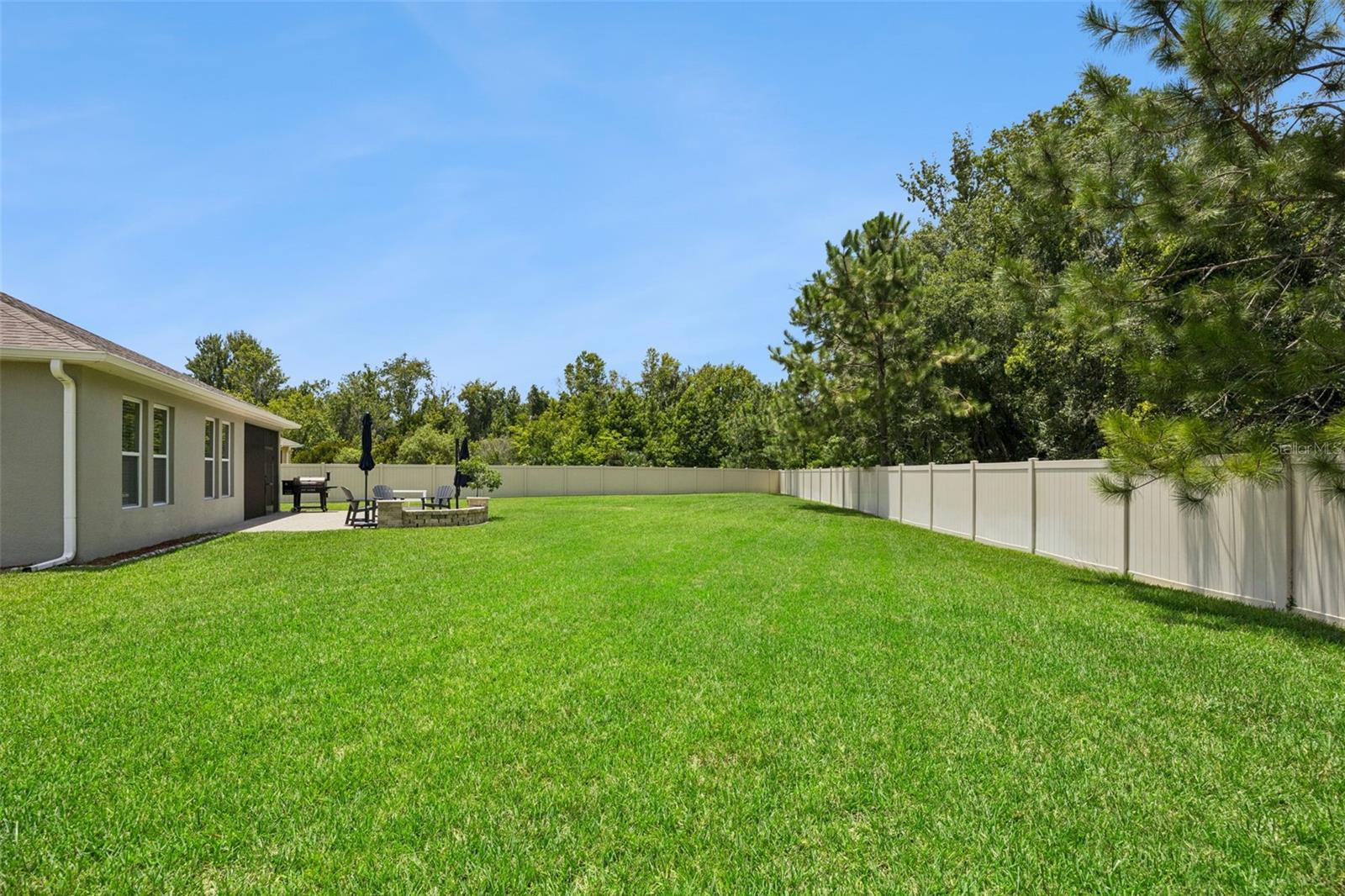1048 WOOD DALE CIR