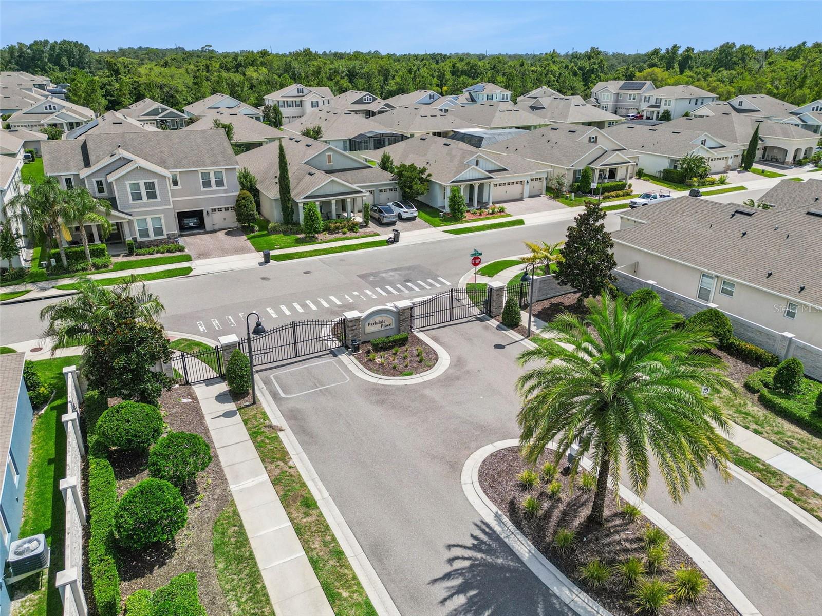 1048 WOOD DALE CIR