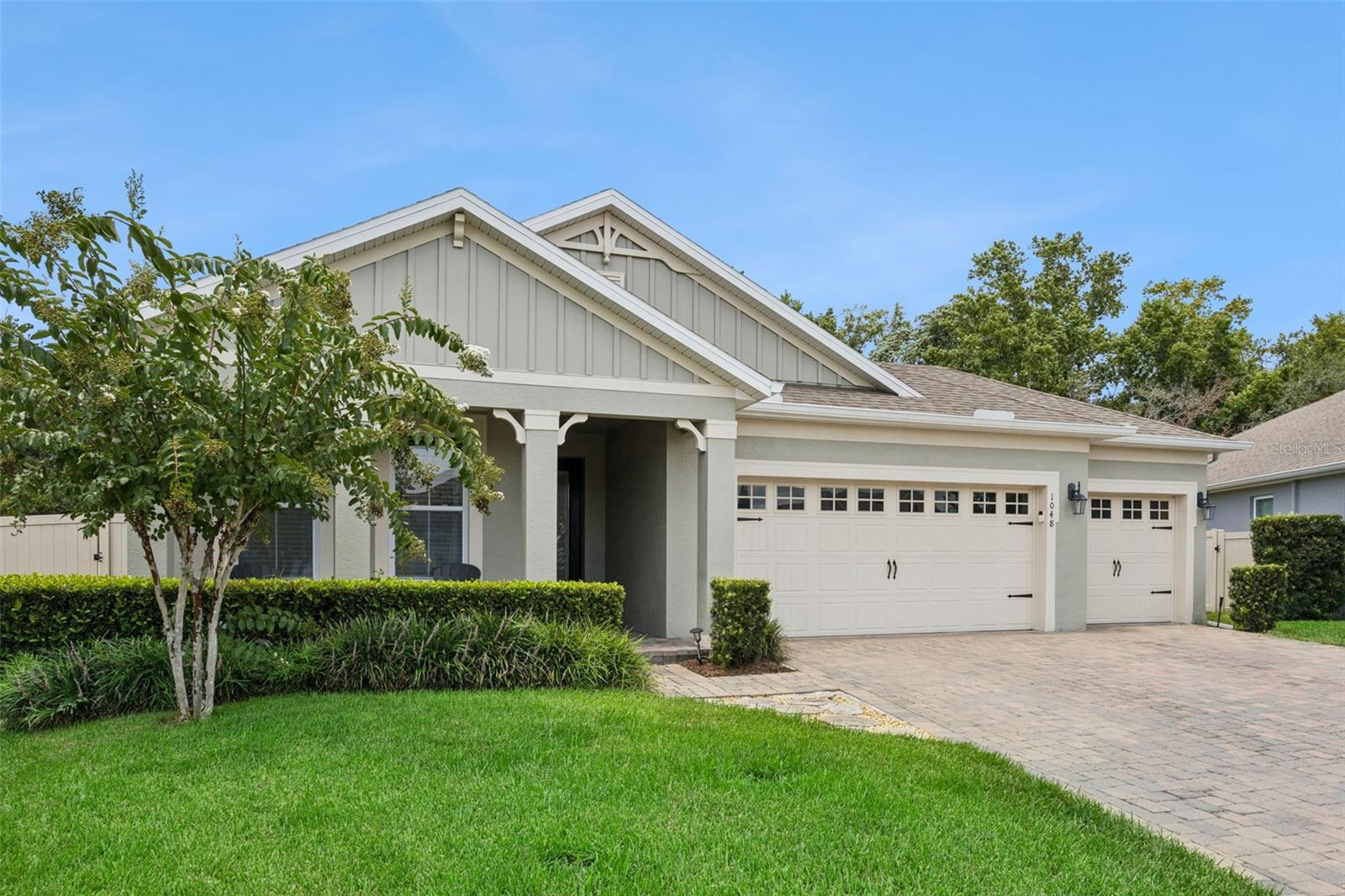 1048 WOOD DALE CIR