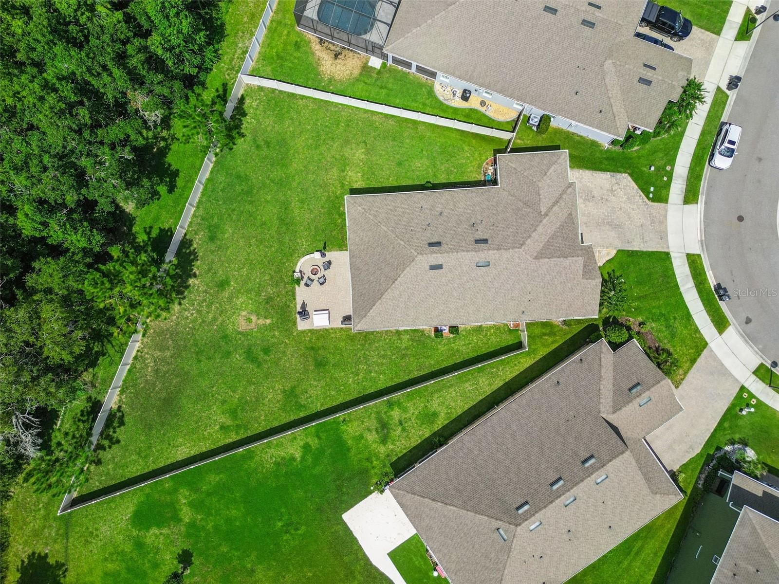 1048 WOOD DALE CIR