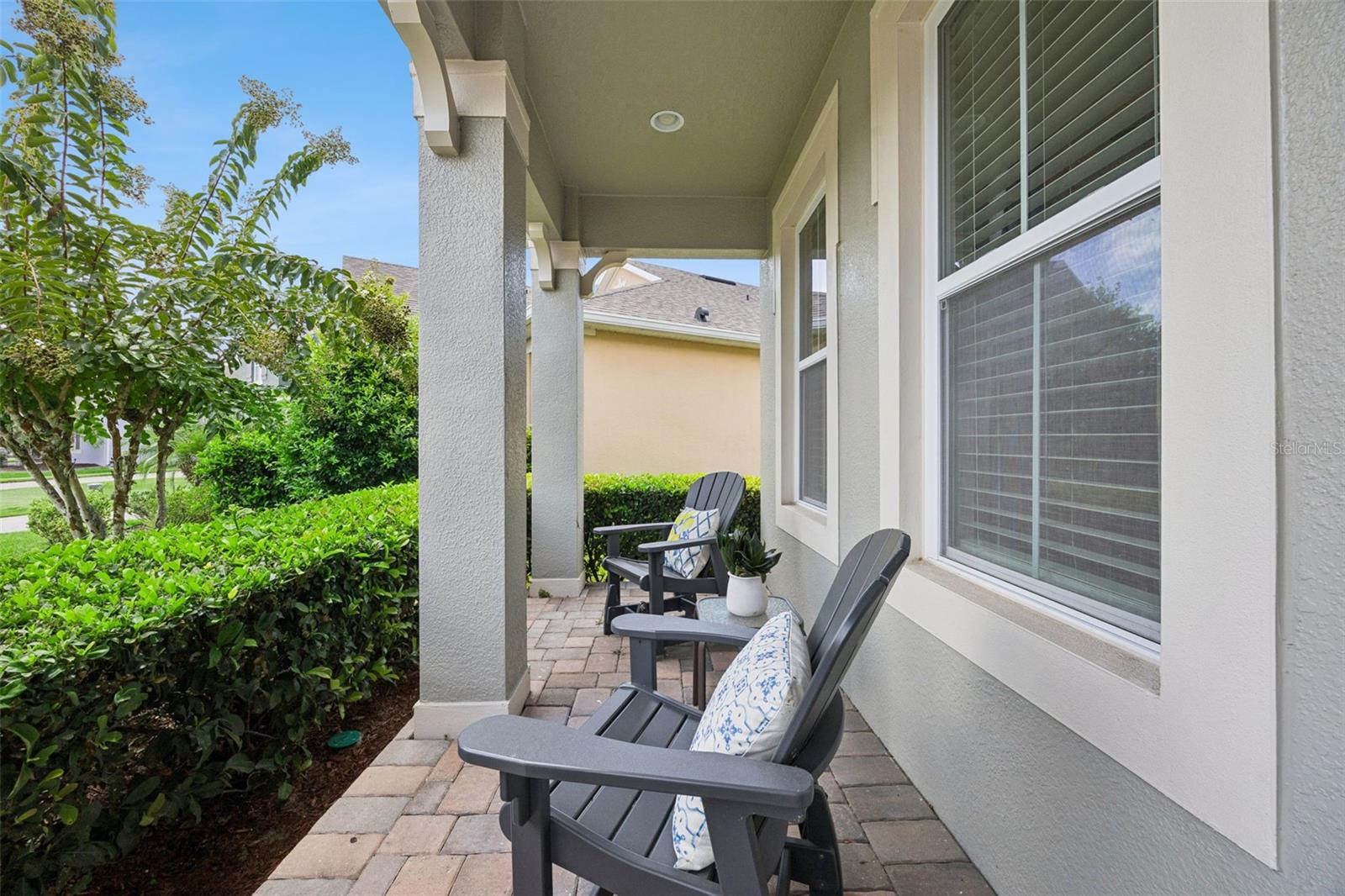1048 WOOD DALE CIR