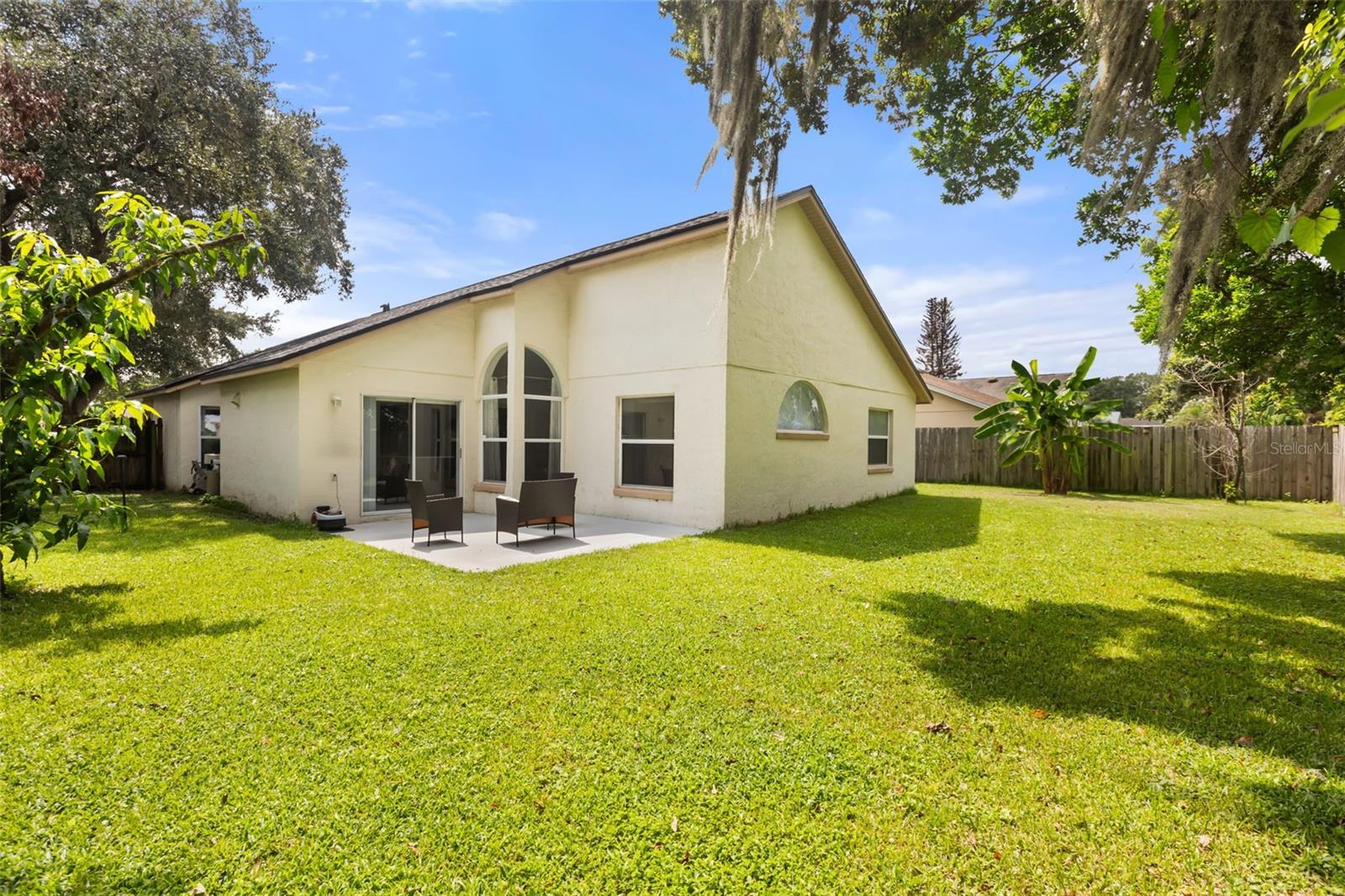4562 CONWAY LANDING DR