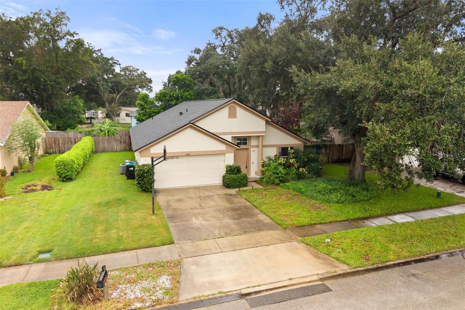 4562 CONWAY LANDING DR
