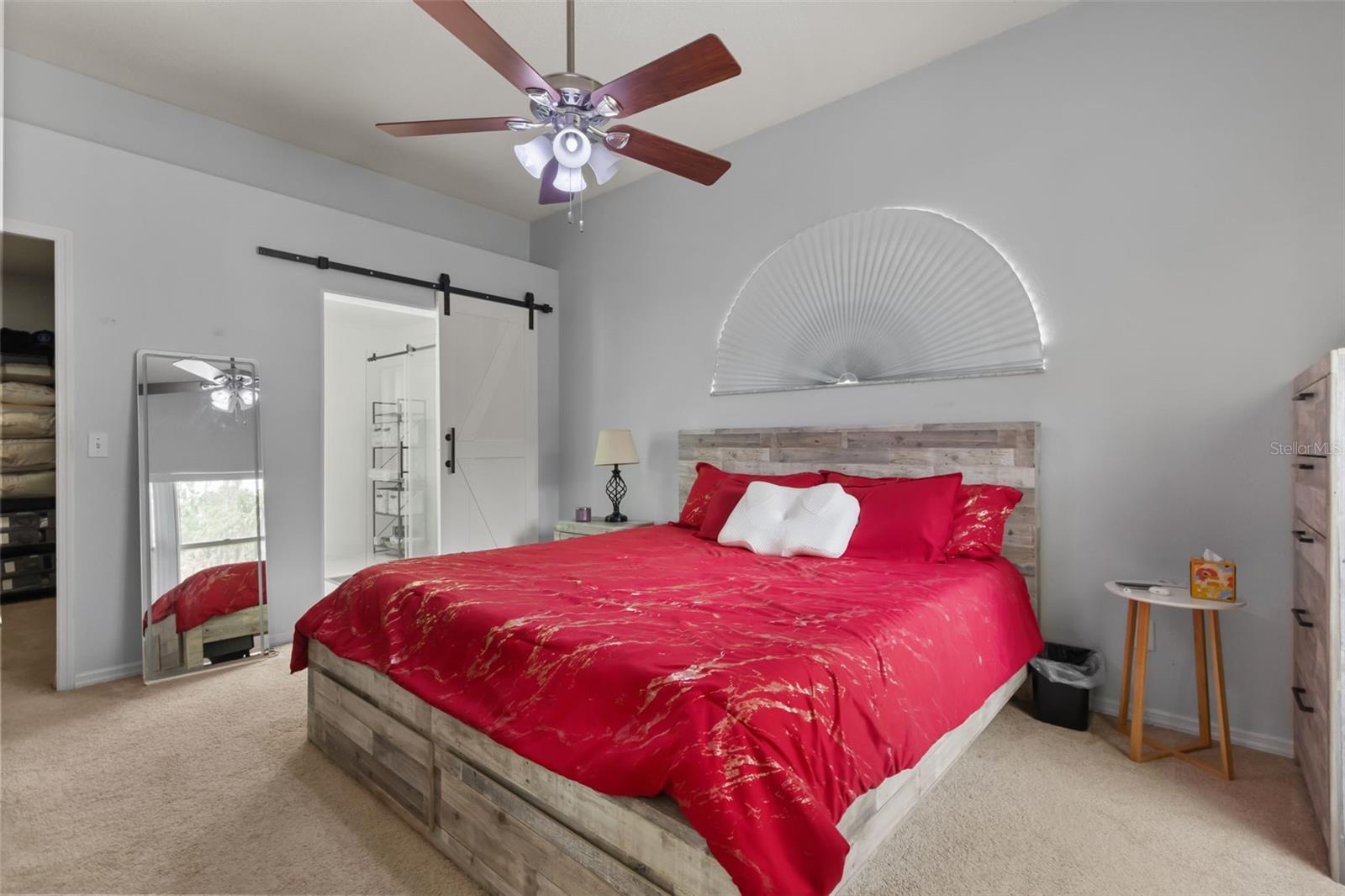 4562 CONWAY LANDING DR