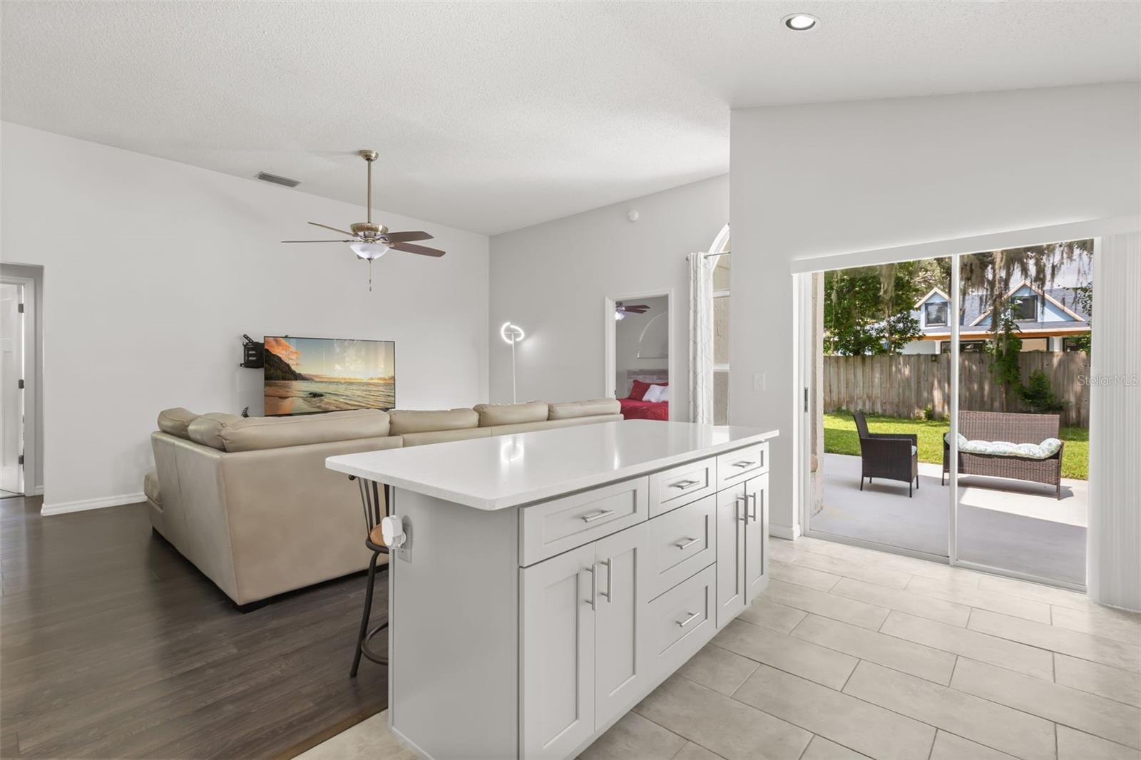 4562 CONWAY LANDING DR