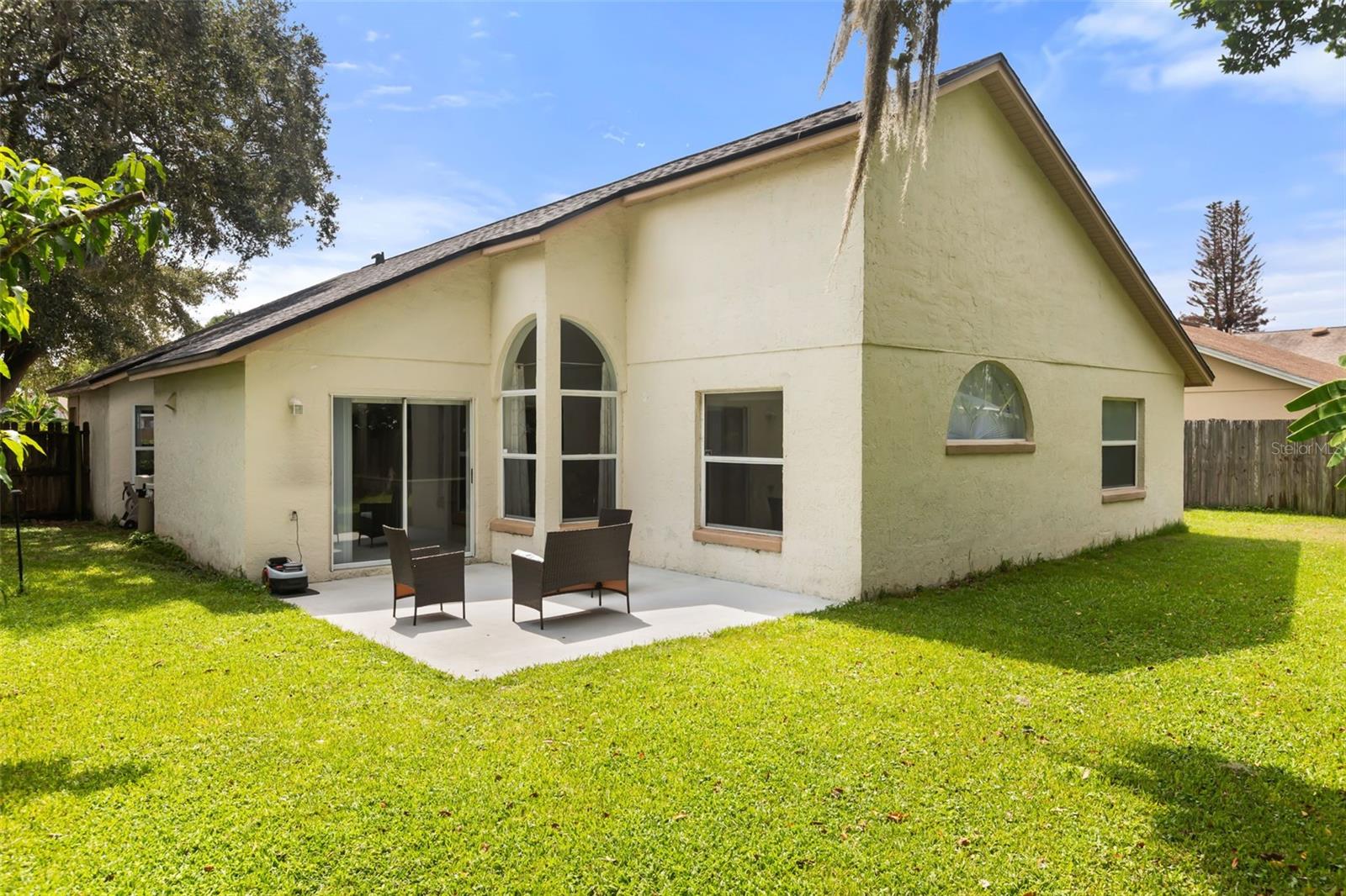 4562 CONWAY LANDING DR