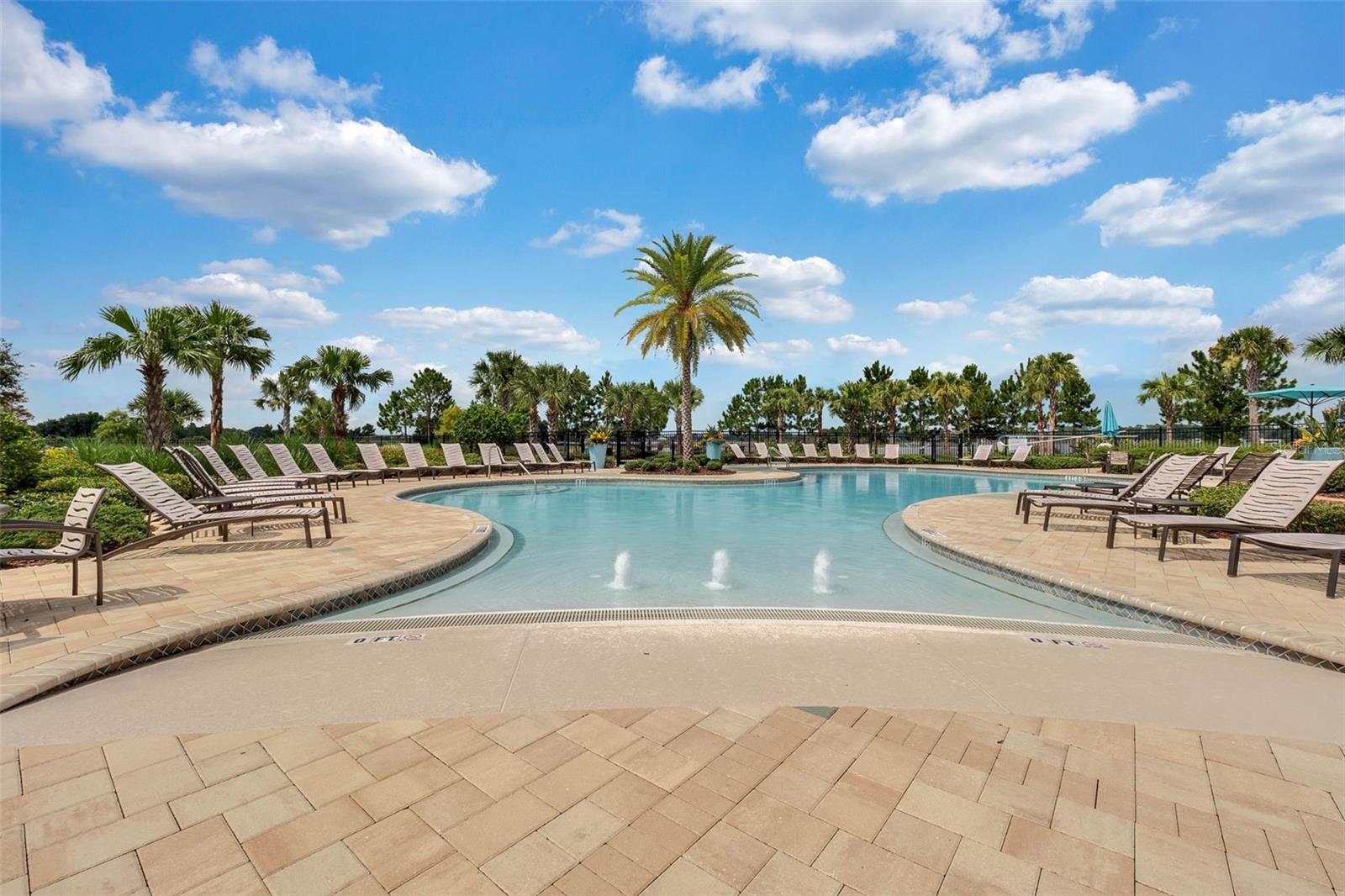 16031 PEBBLE BLUFF LOOP