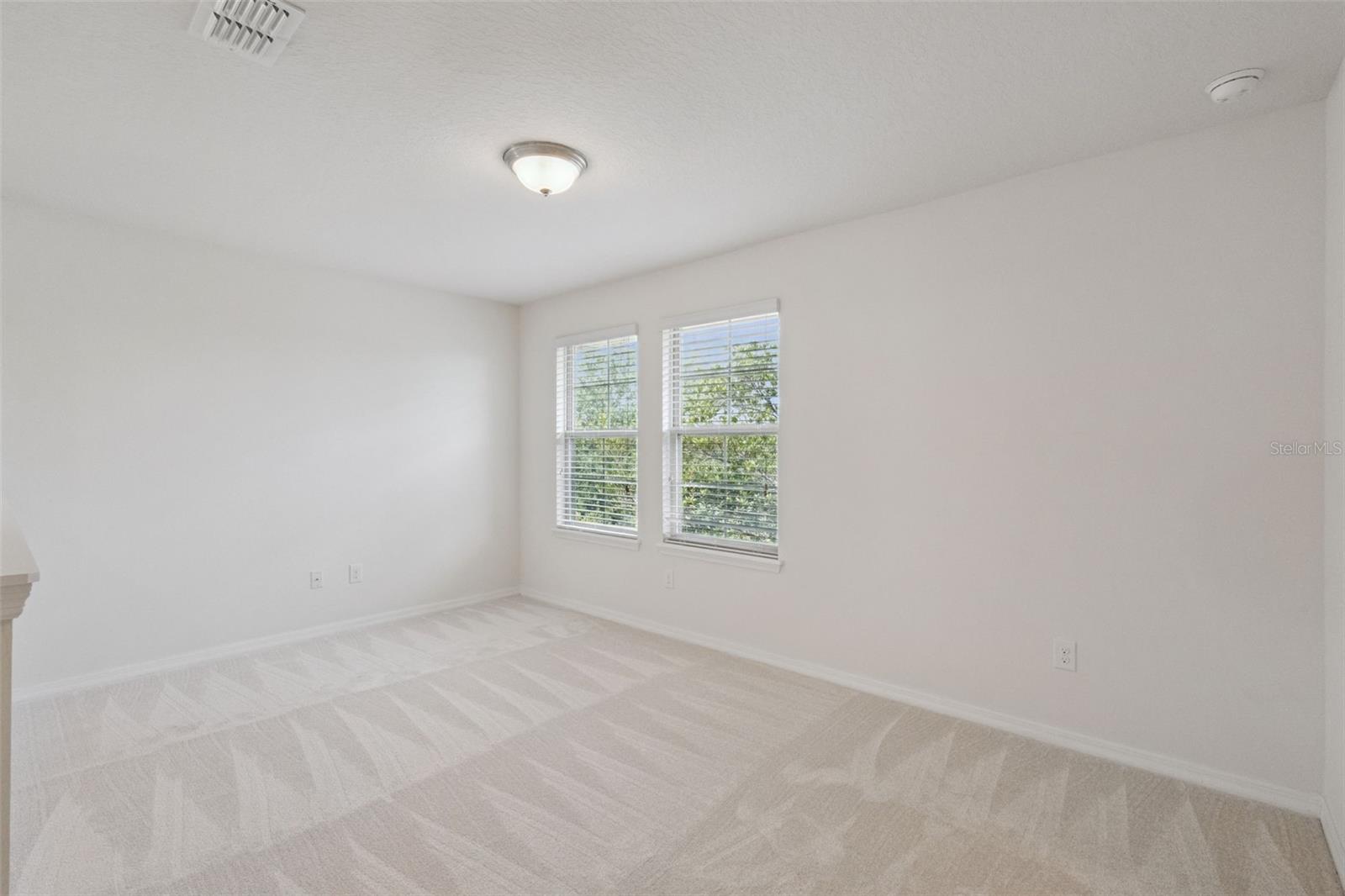 16031 PEBBLE BLUFF LOOP