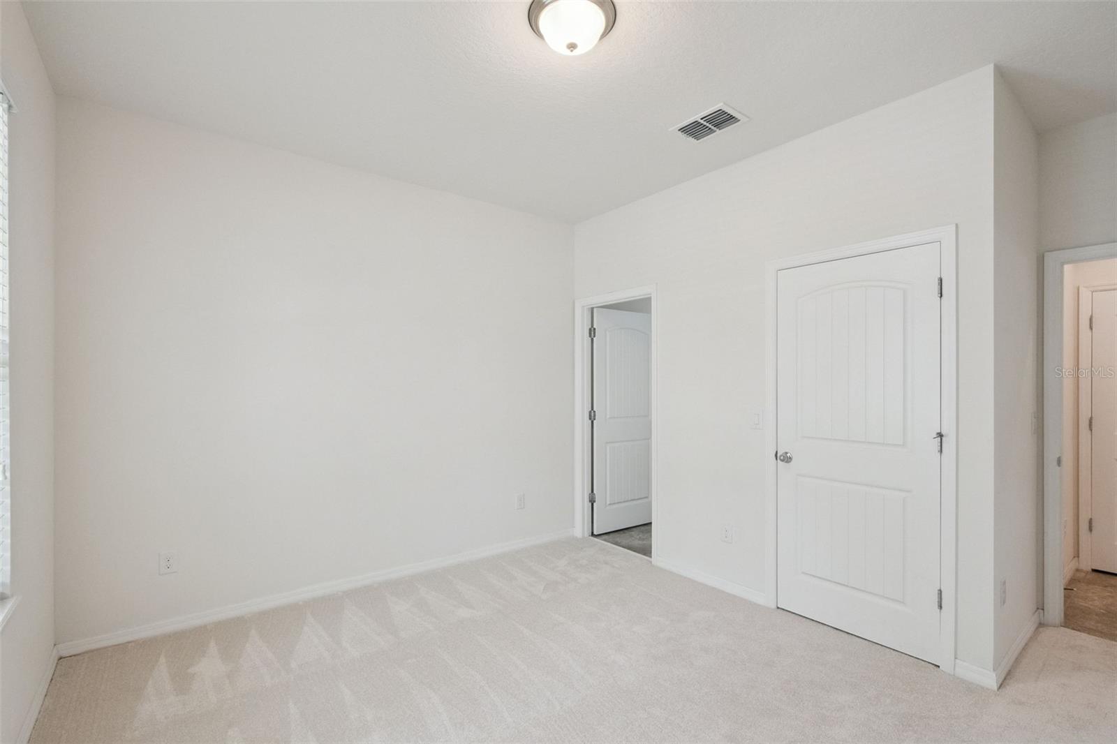 16031 PEBBLE BLUFF LOOP