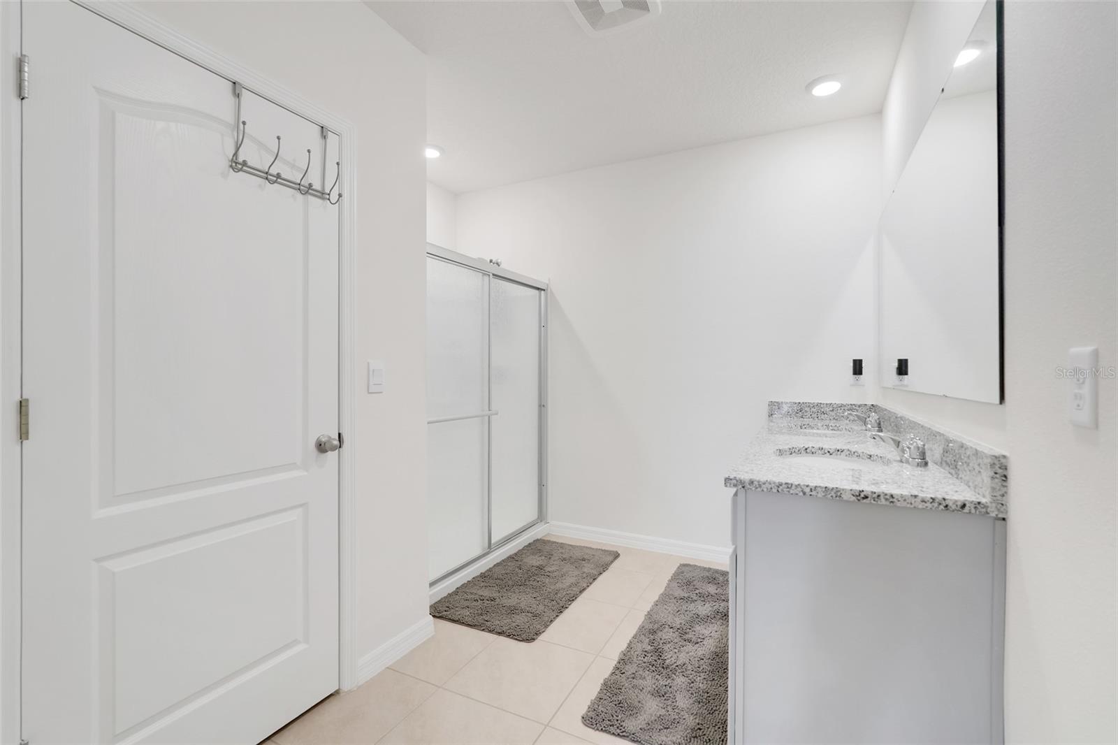 11400 AMBER RIDGE DR