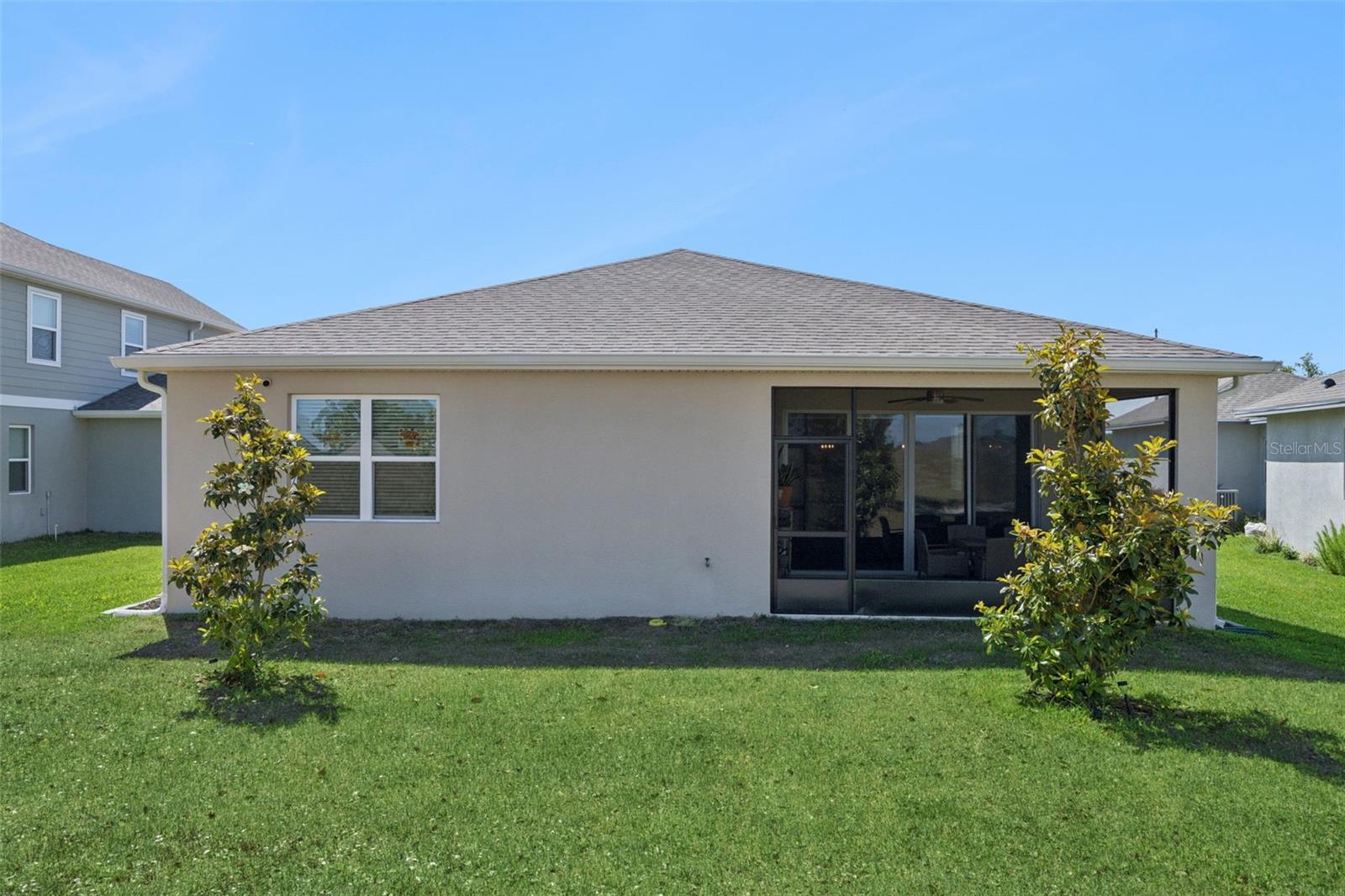 10053 SPRING LAKE DR