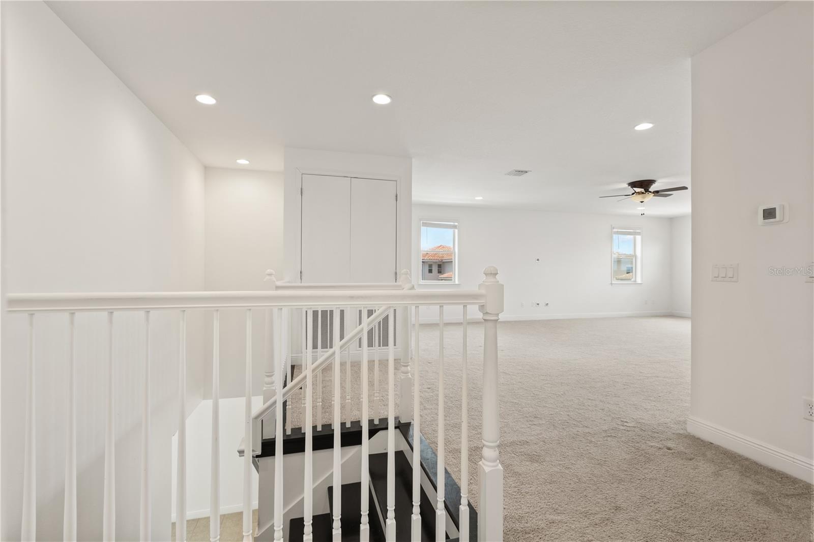 8148 CLEOBURY DR
