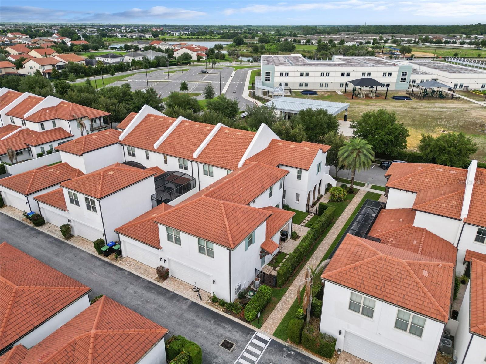 8866 BISMARCK PALM DR