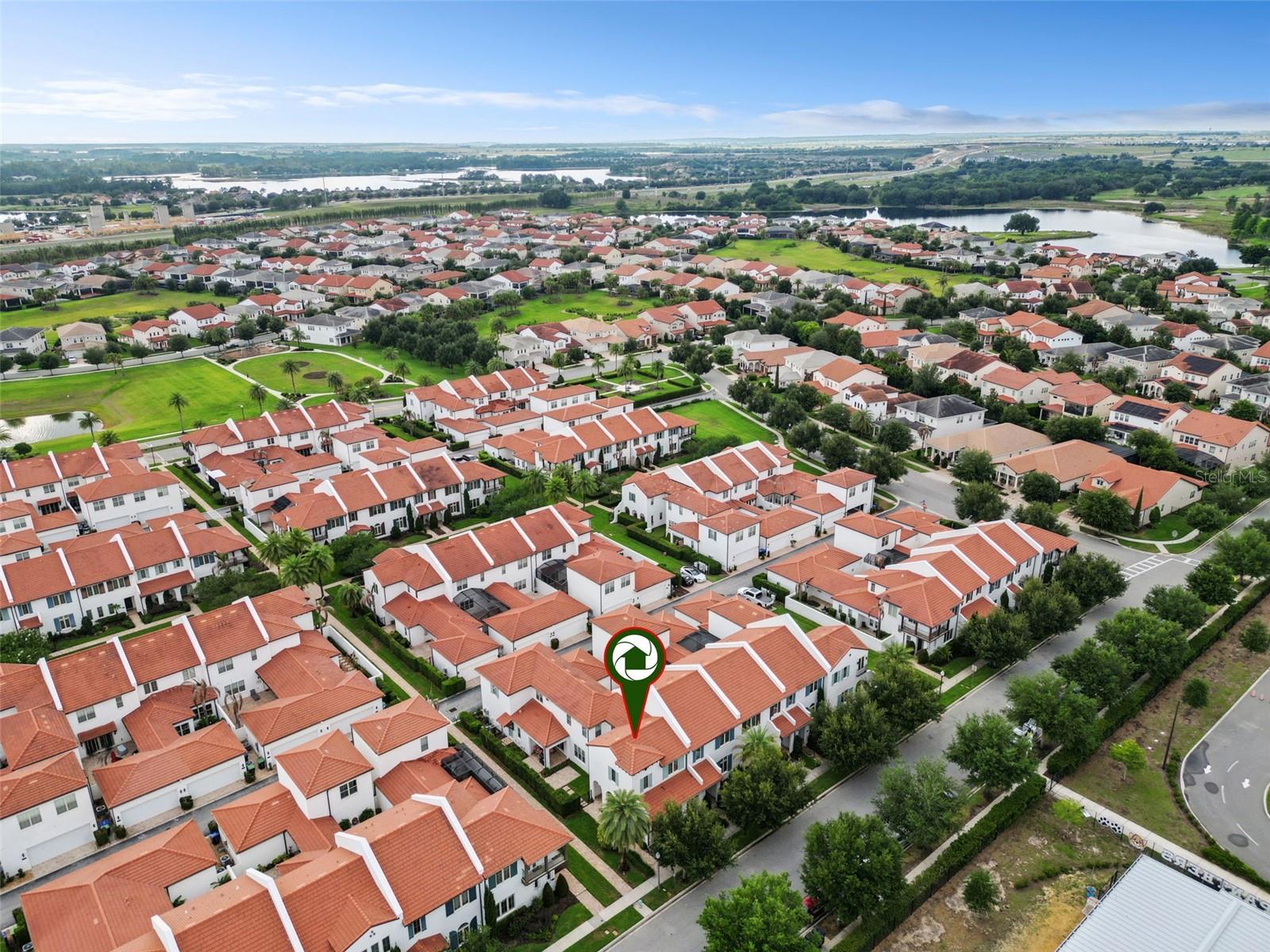 8866 BISMARCK PALM DR