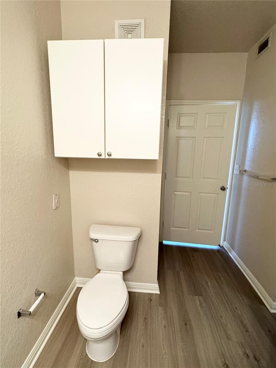 911 N ORANGE AVE #445