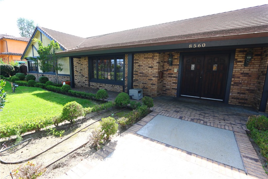 8560 Cherokee Drive