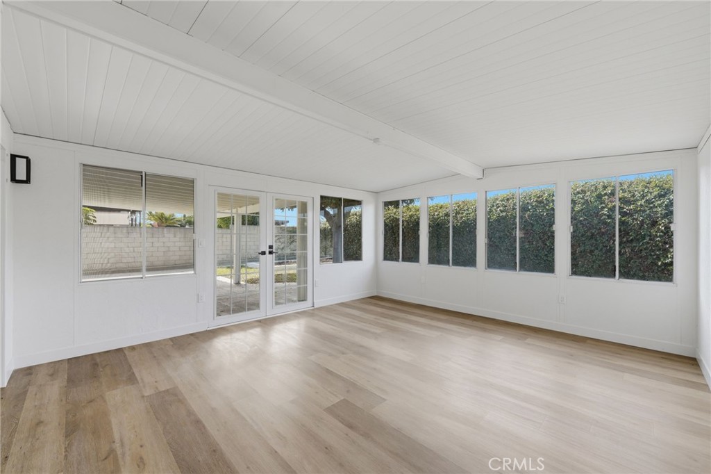 1430 Hillandale