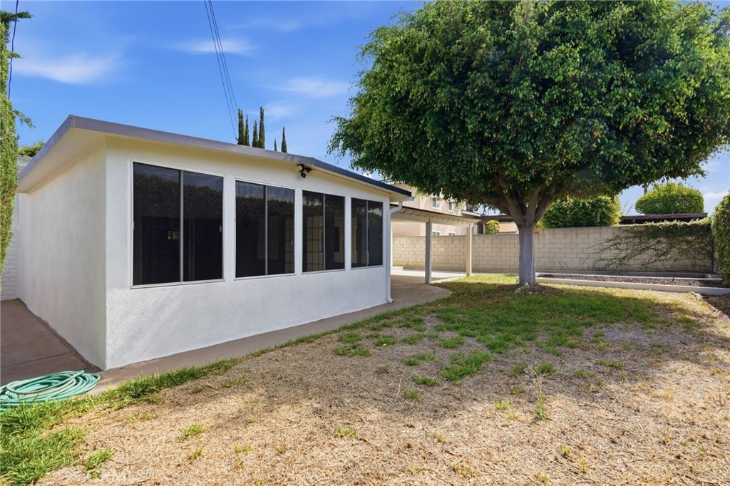 1430 Hillandale