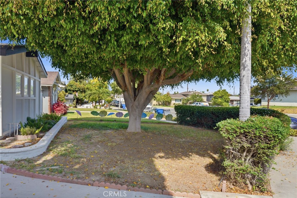 1430 Hillandale