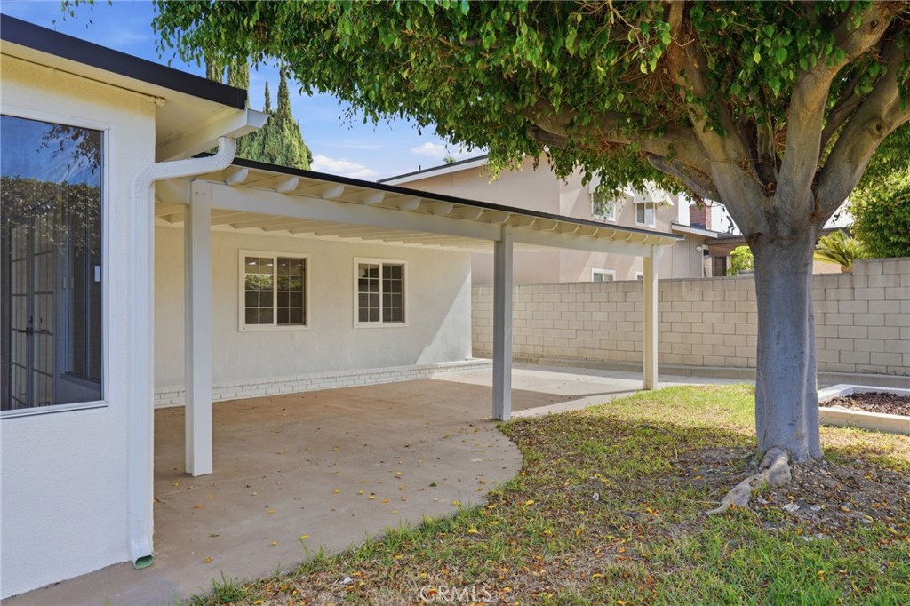 1430 Hillandale