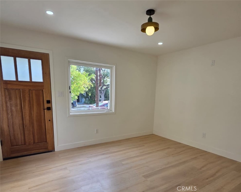 227 N Avenue 60