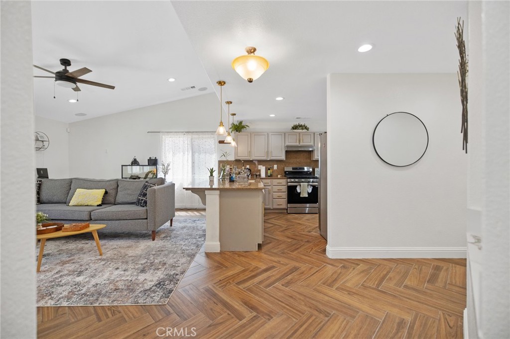 444 N Amador