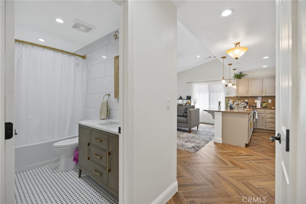 444 N Amador