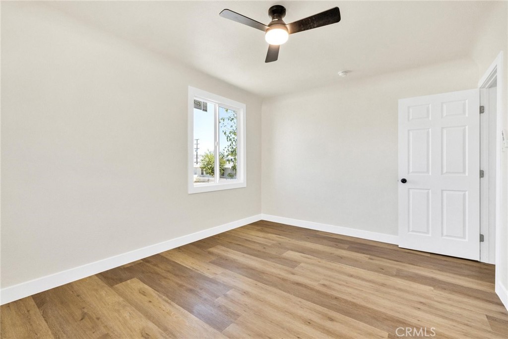 124 W Fredricks