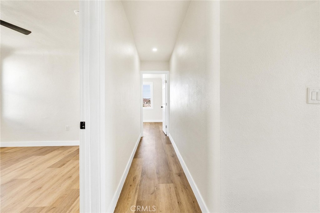 124 W Fredricks