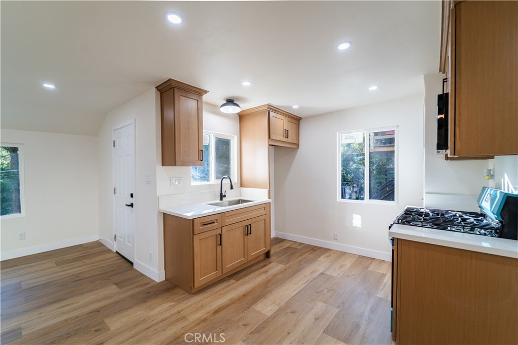 744 Woodland