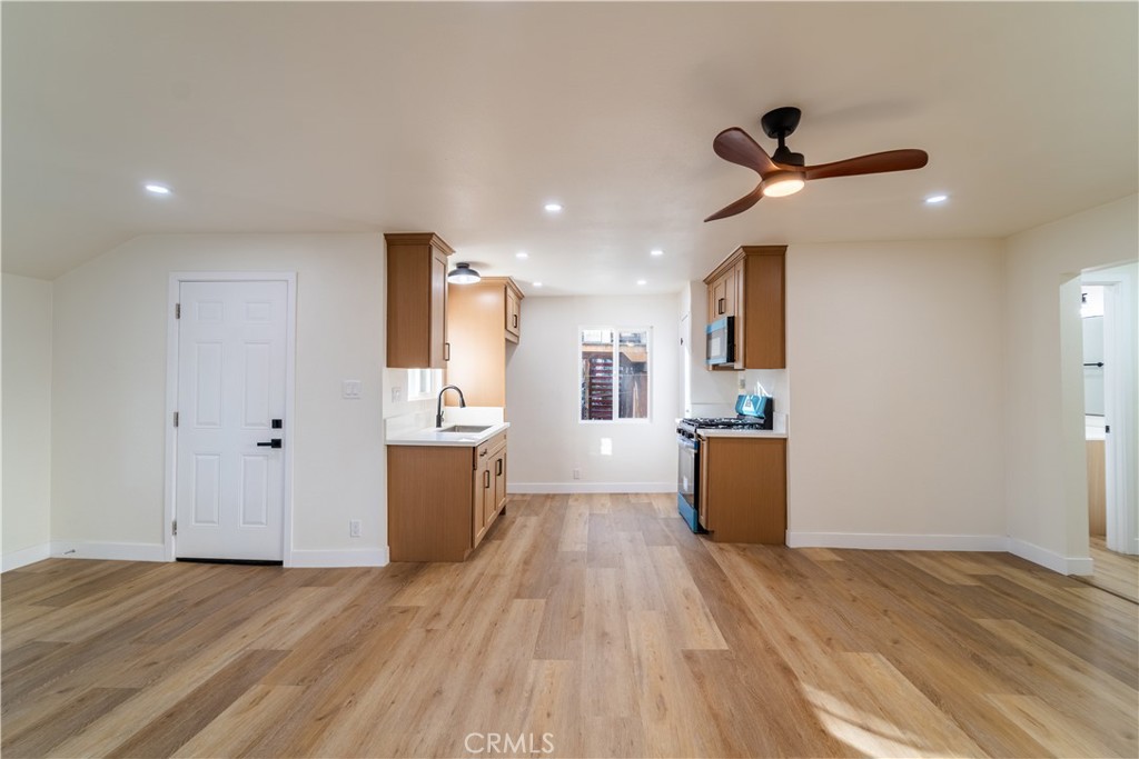 744 Woodland