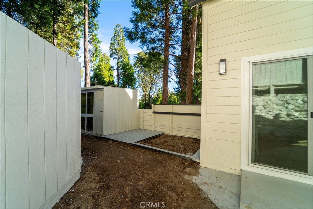 744 Woodland