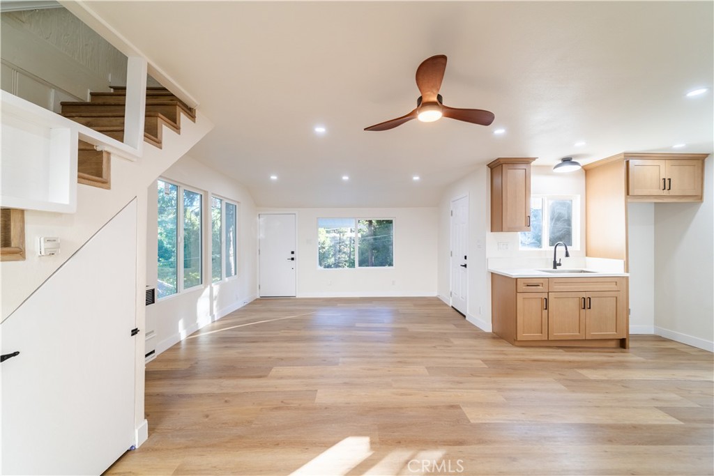 744 Woodland