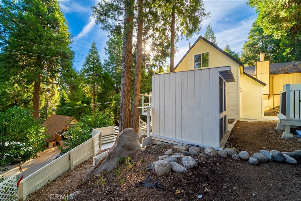 744 Woodland