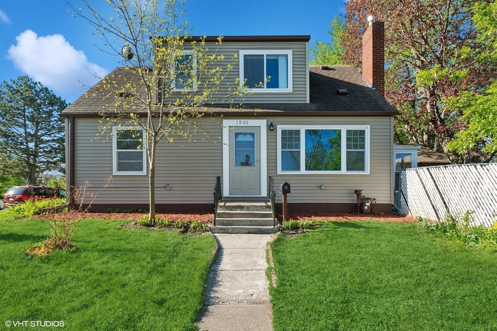 1960 Cottage Avenue E