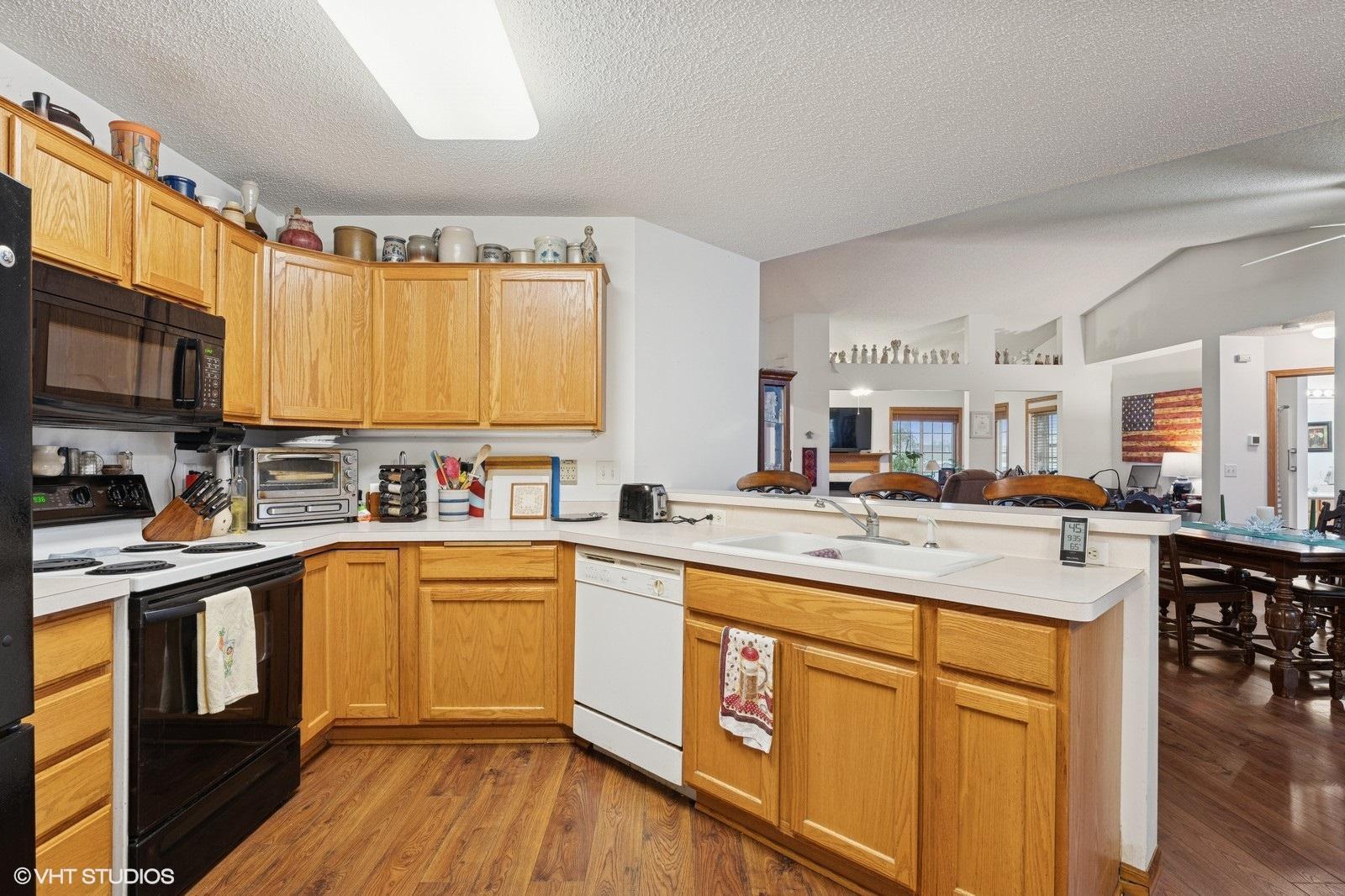 10101 Karston Cove NE