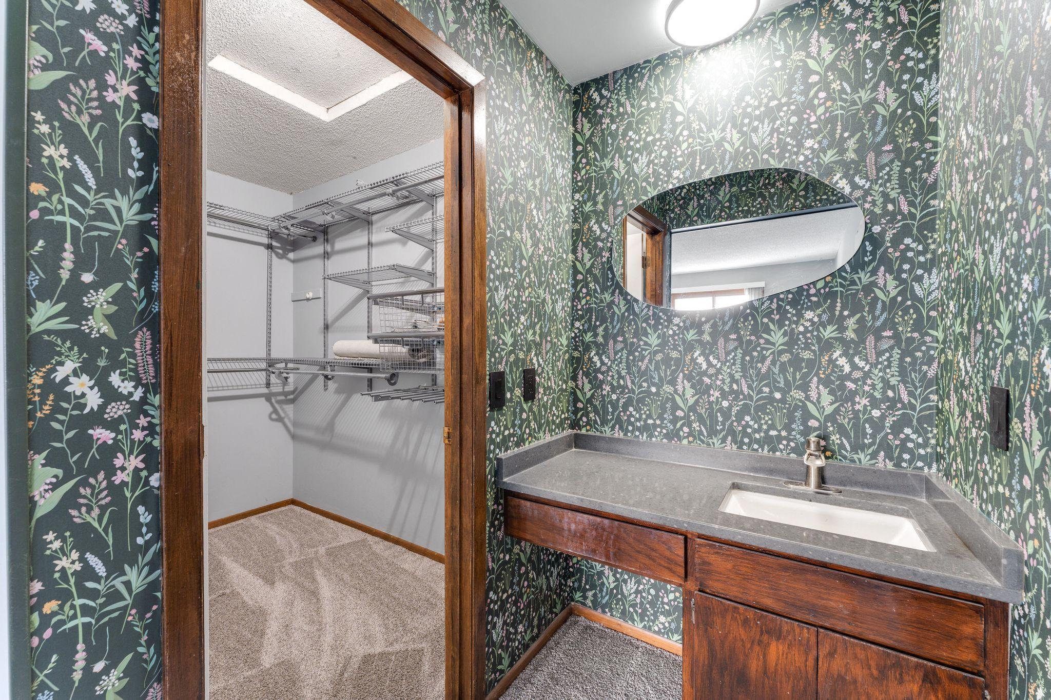 4208 W 124th Street