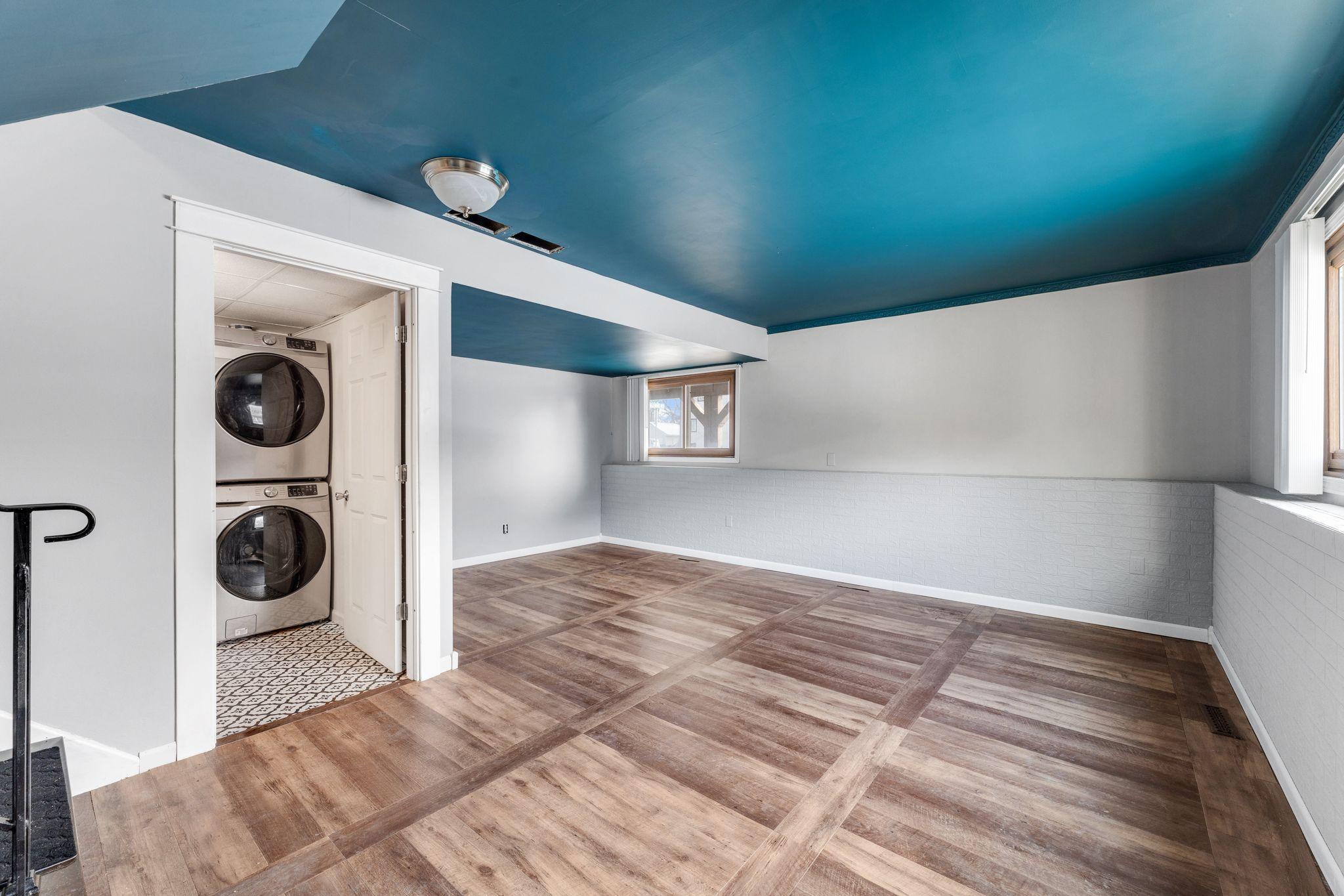 4208 W 124th Street