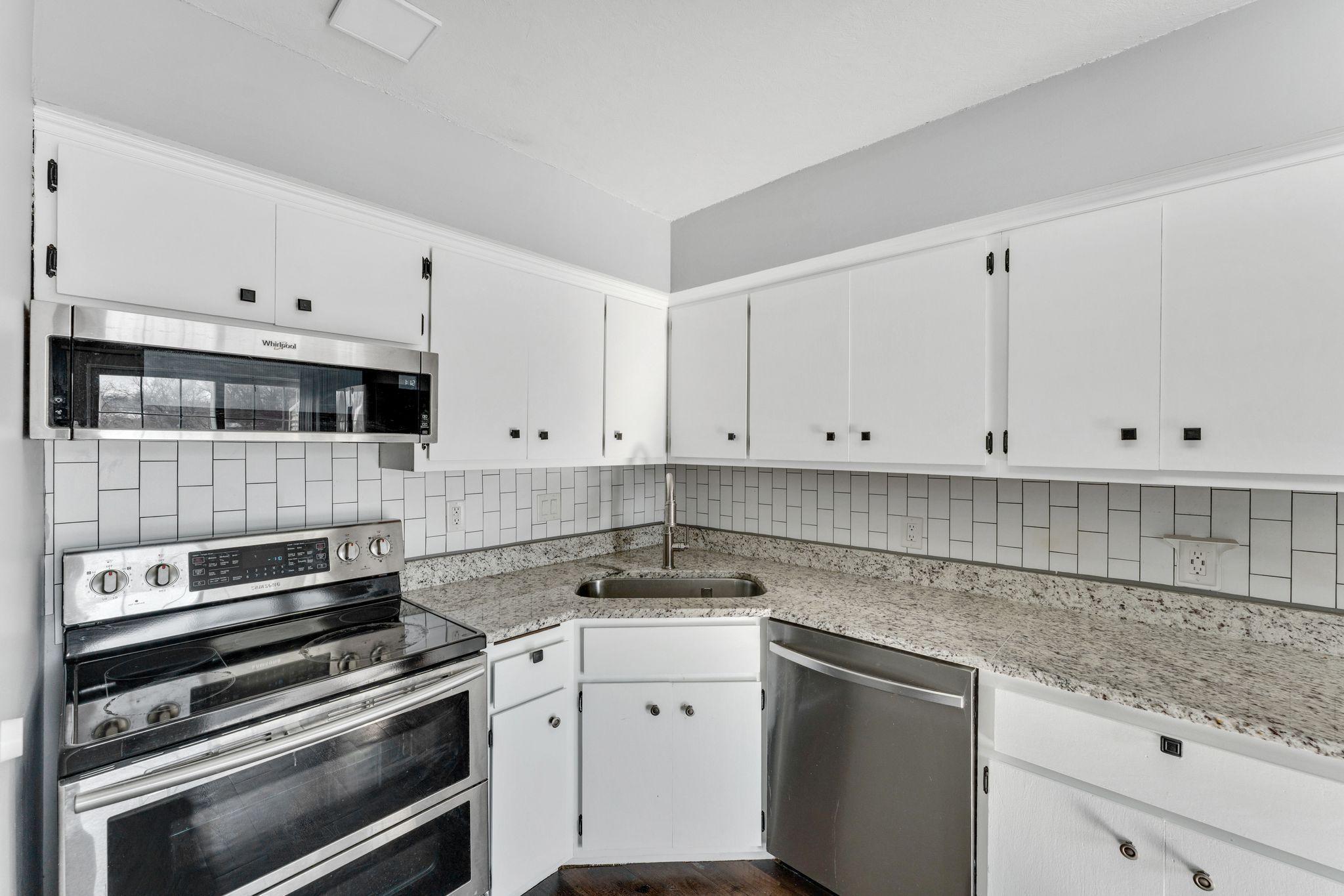 4208 W 124th Street