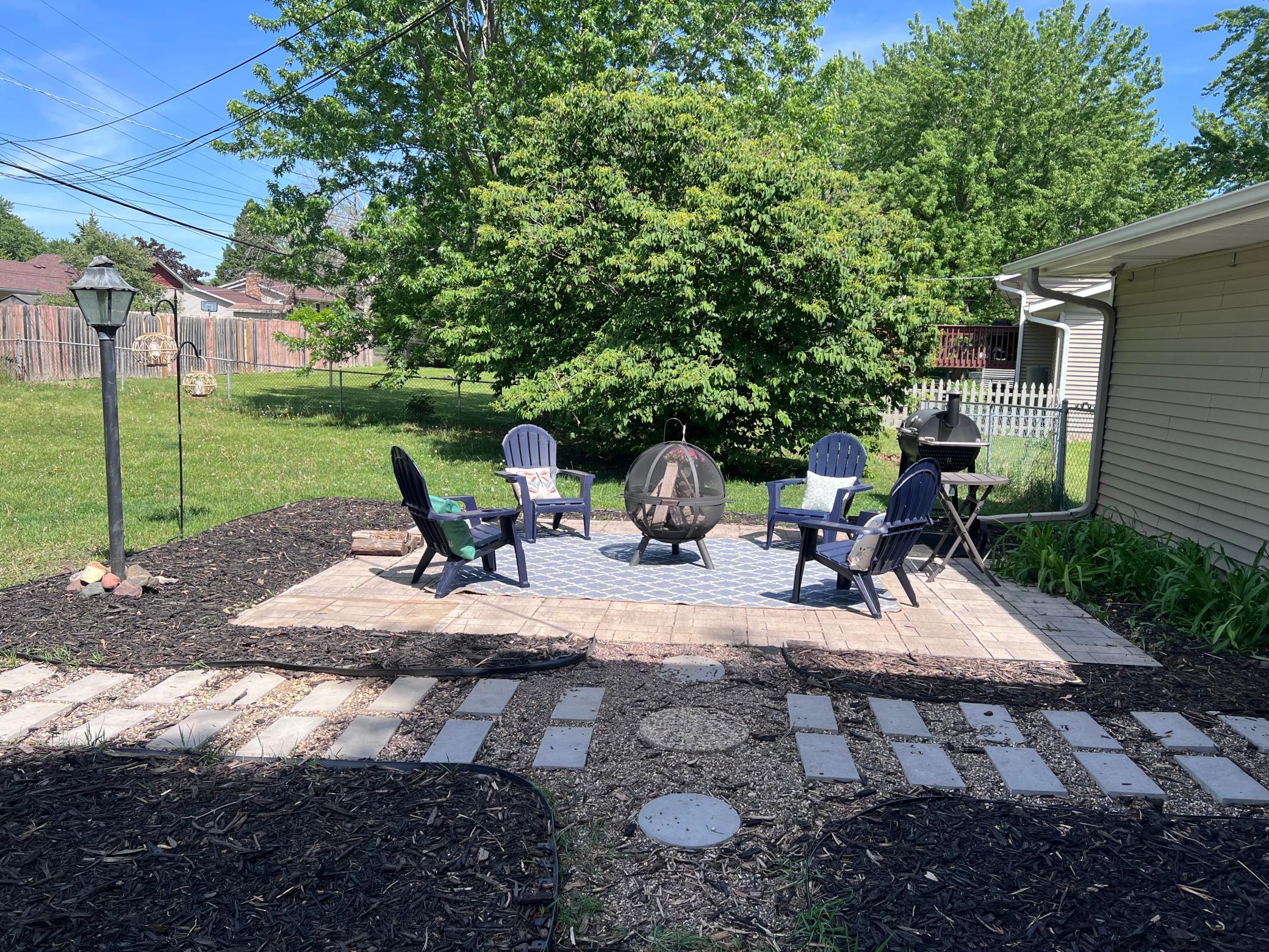 1047 Lowell Drive