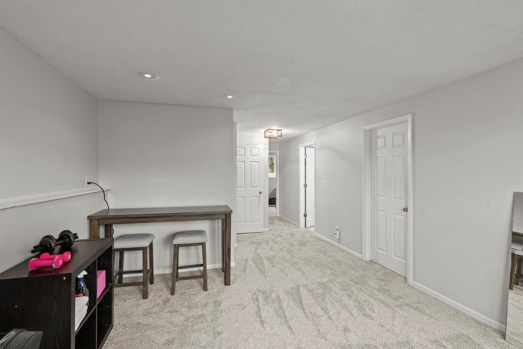 1047 Lowell Drive