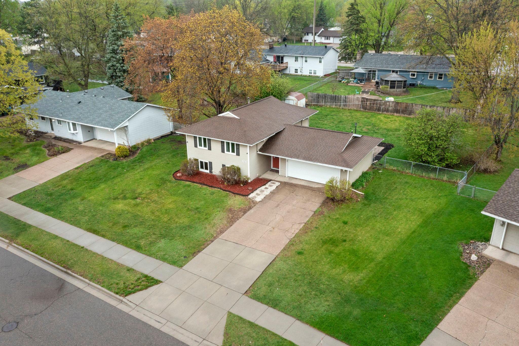 1047 Lowell Drive