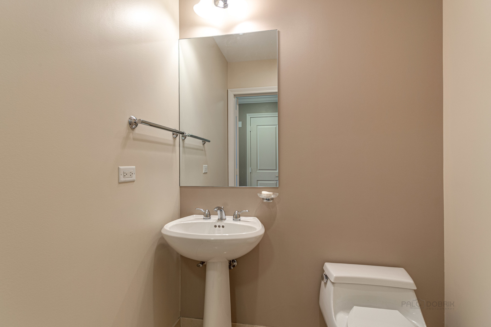 55 E Erie Street Unit: 1906