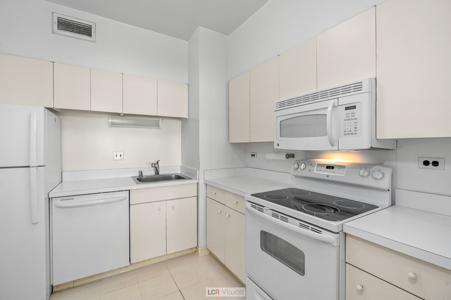 175 E Delaware Place Unit: 5411