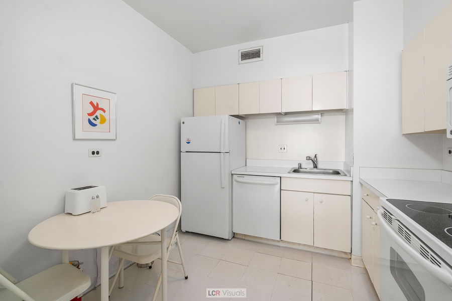 175 E Delaware Place Unit: 5411