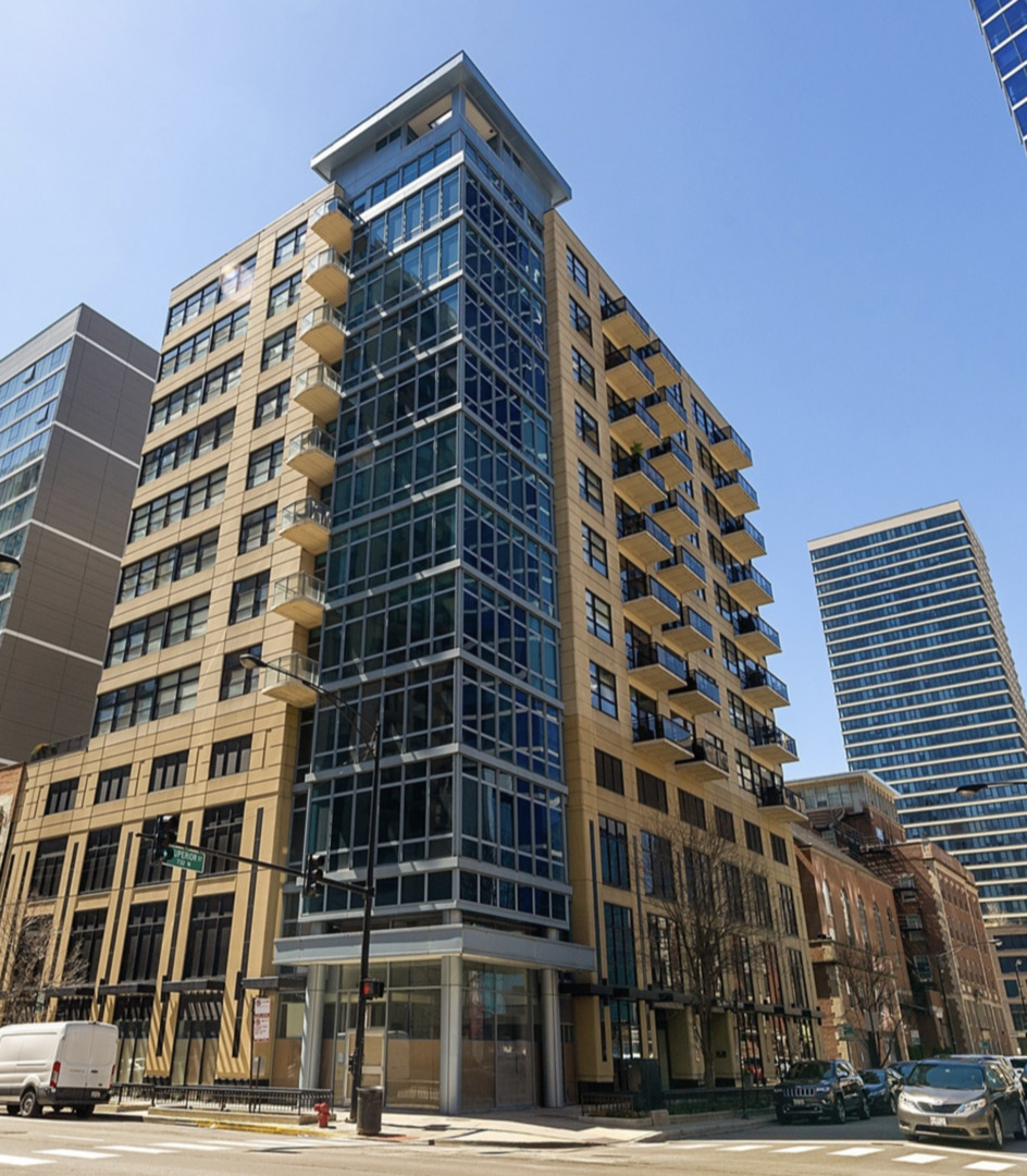 101 W Superior Street Unit: P45