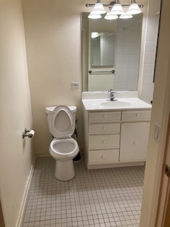 6 E Monroe Street Unit: 1404