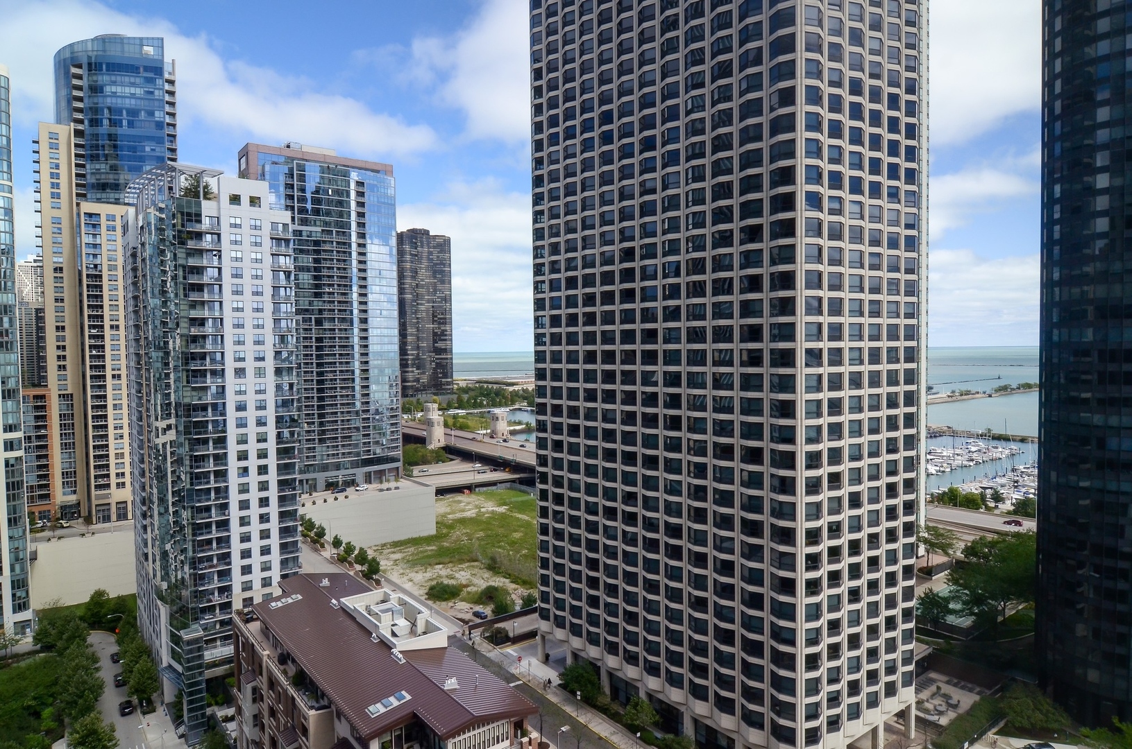 400 E Randolph Street Unit: 2302