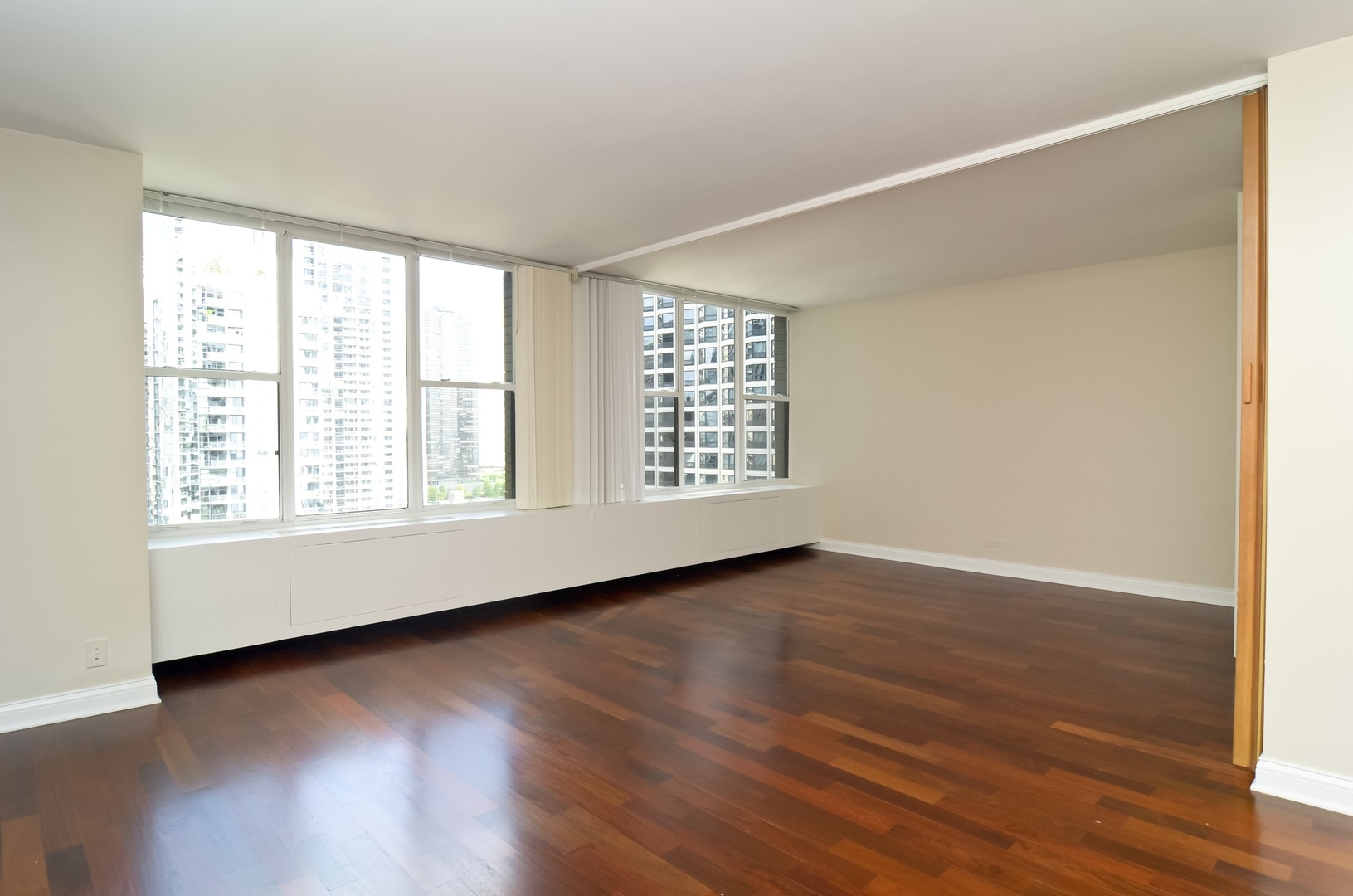 400 E Randolph Street Unit: 2302