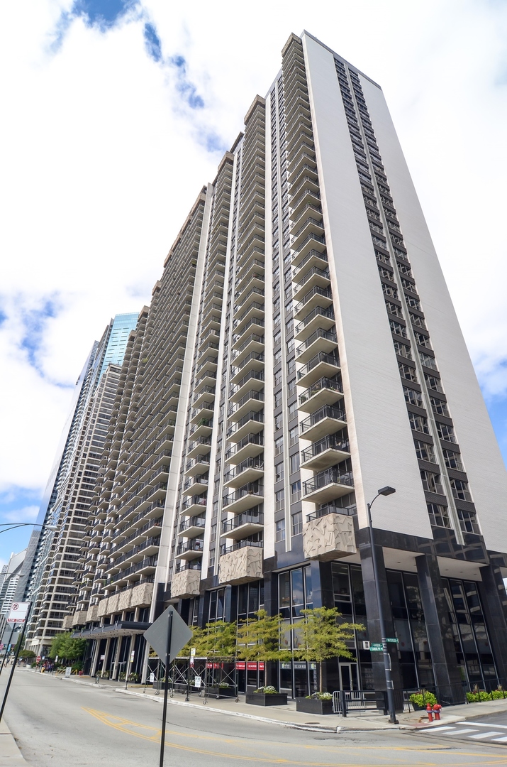 400 E Randolph Street Unit: 2302
